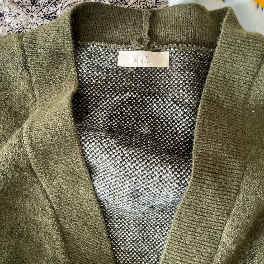 Olive Green Yin Yang Cardi - Picture 6 of 10
